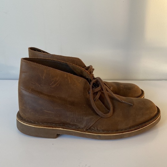 CLARKS classic men’s leather Desert Boots - Picture 8 of 11
